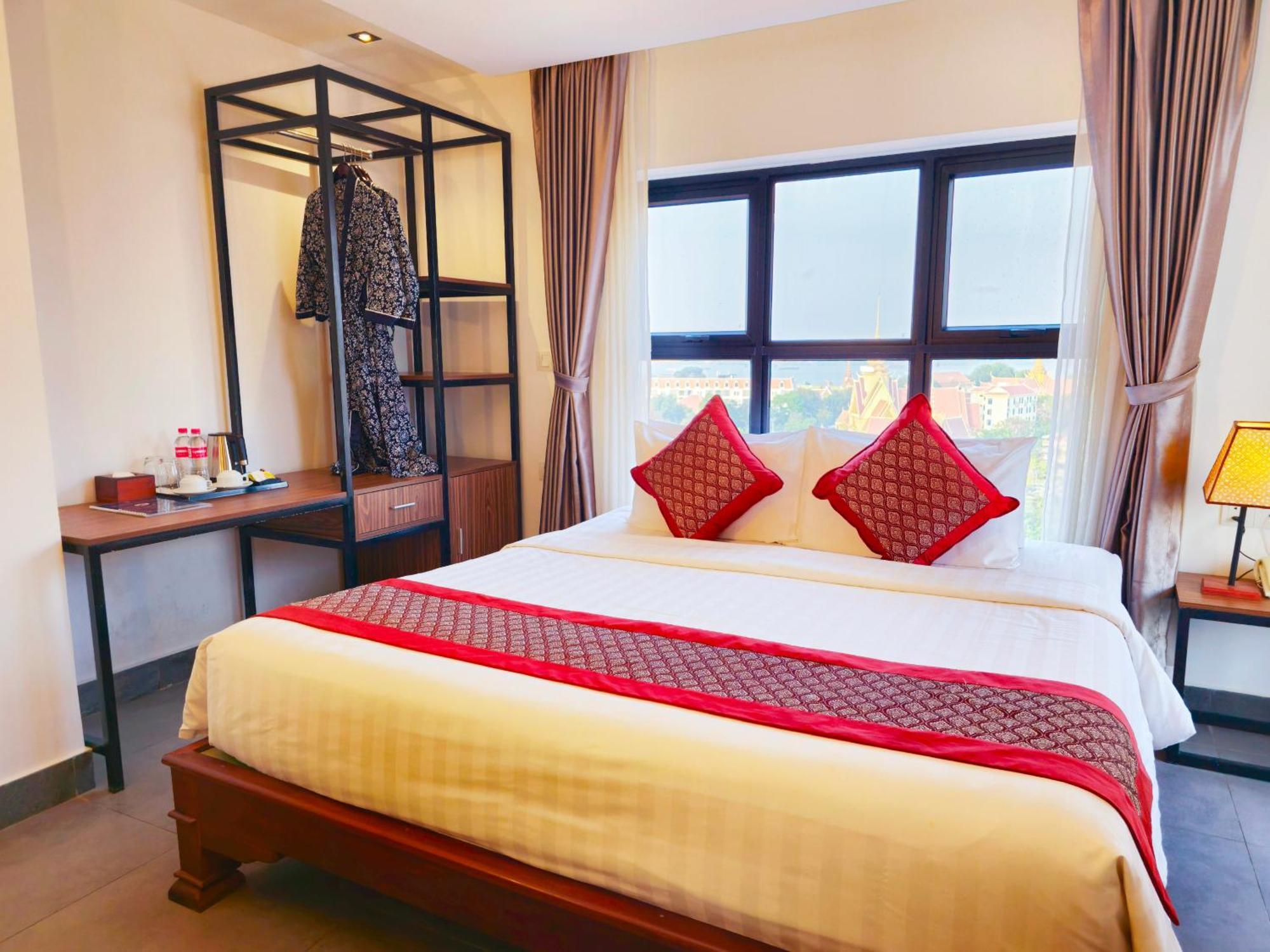 Le Botum 4* Phnom Penh