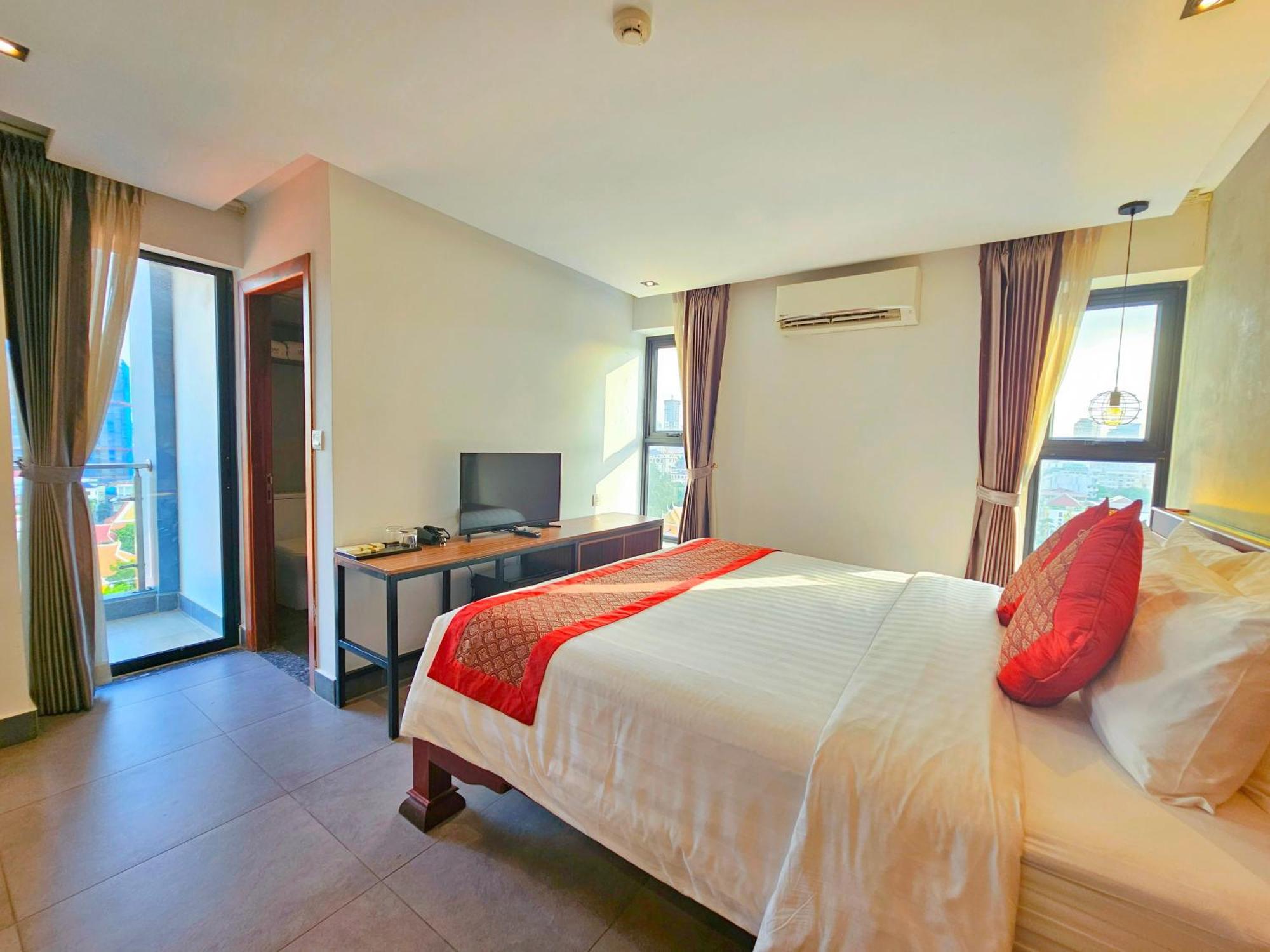 Le Botum Phnom Penh