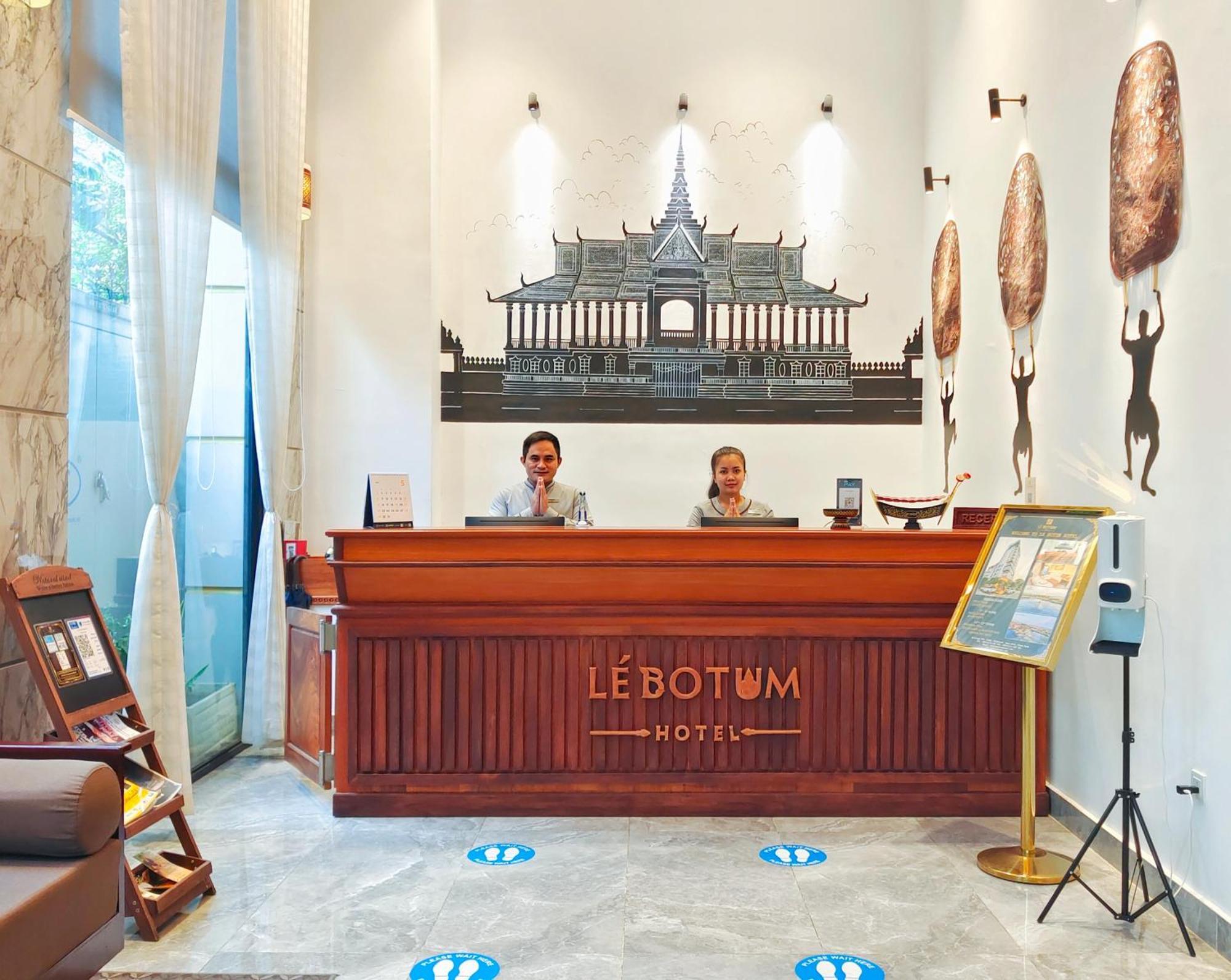 Le Botum Phnom Penh
