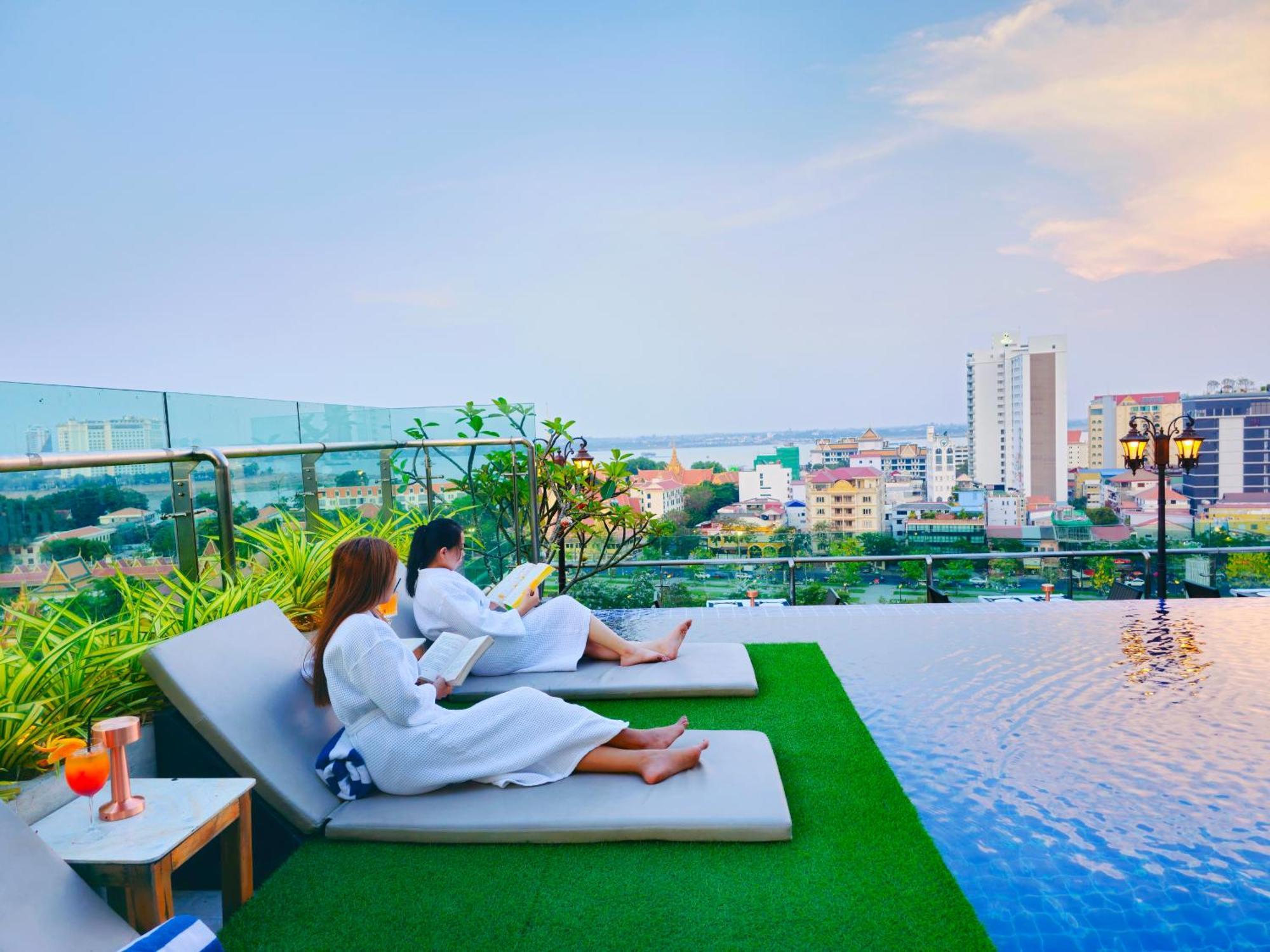 Le Botum Hotel